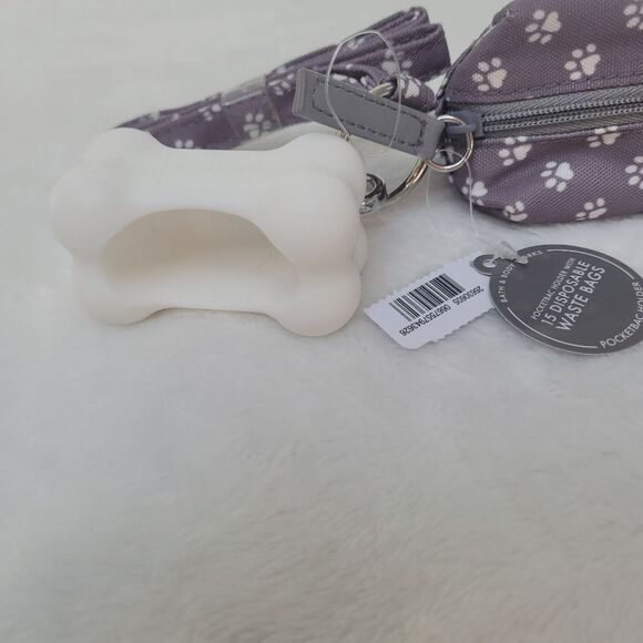 BBW Dog Bone Shaped PocketBac Holder and Paw Print Poop Bag with Lanyard New OOS - Picture 4 of 8